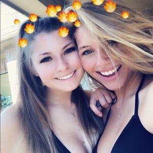 Meet your Posher, Alexus